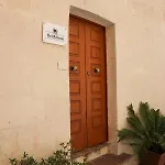 Bed&book Guest house