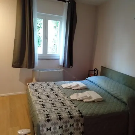 Bed&book Casa de hóspedes 3*