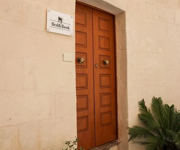 Bed&book Πανσιόν